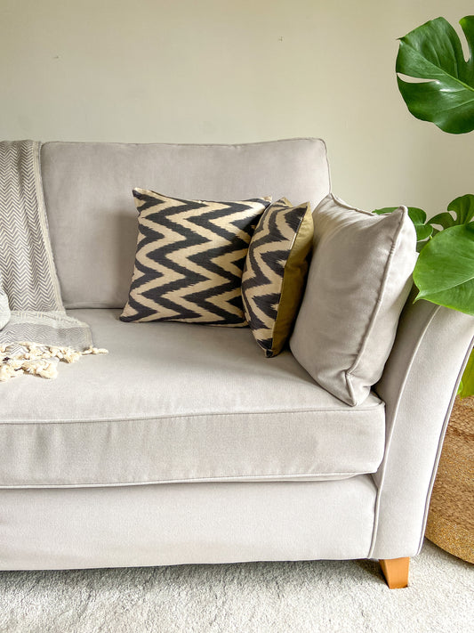 Silk Ikat Cushion Cover, Zigzag Cushion Cover, Black Silk Ikat Cushion Cover, Decorative Cushion Covers, Cushion Covers, Cushion Cover 40x40