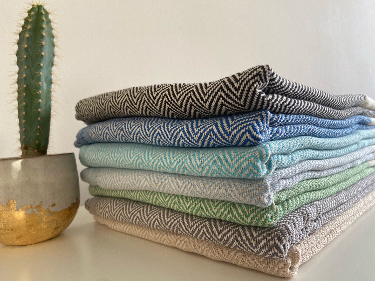 Xanthos Throw
