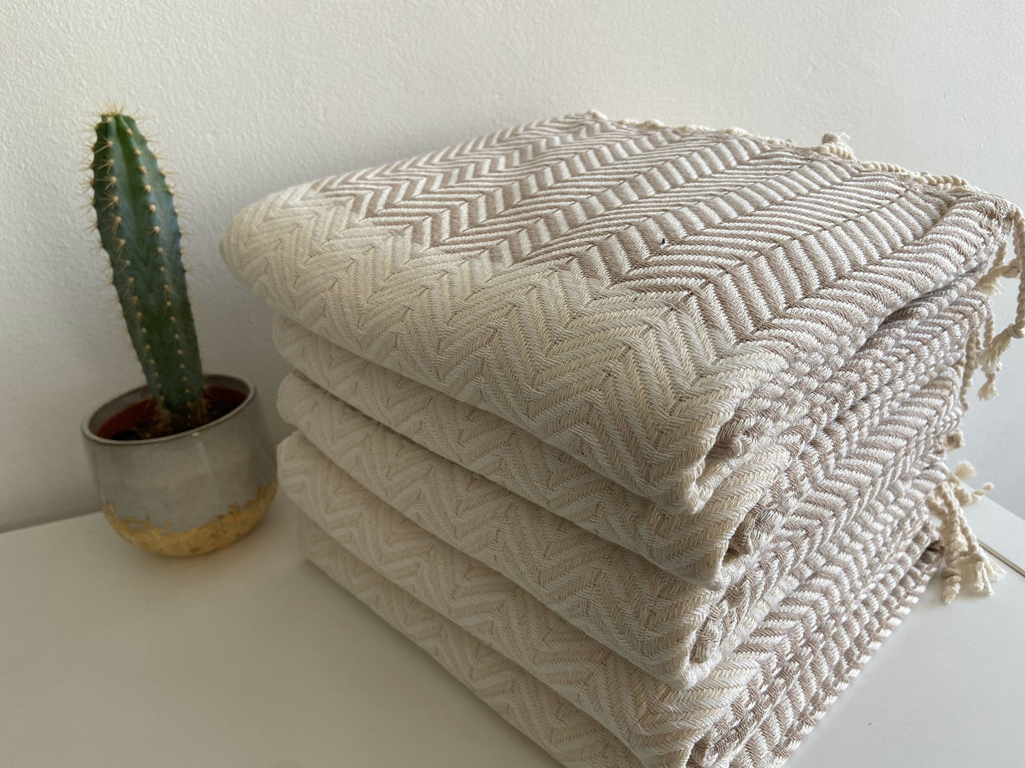 Manisa Throw