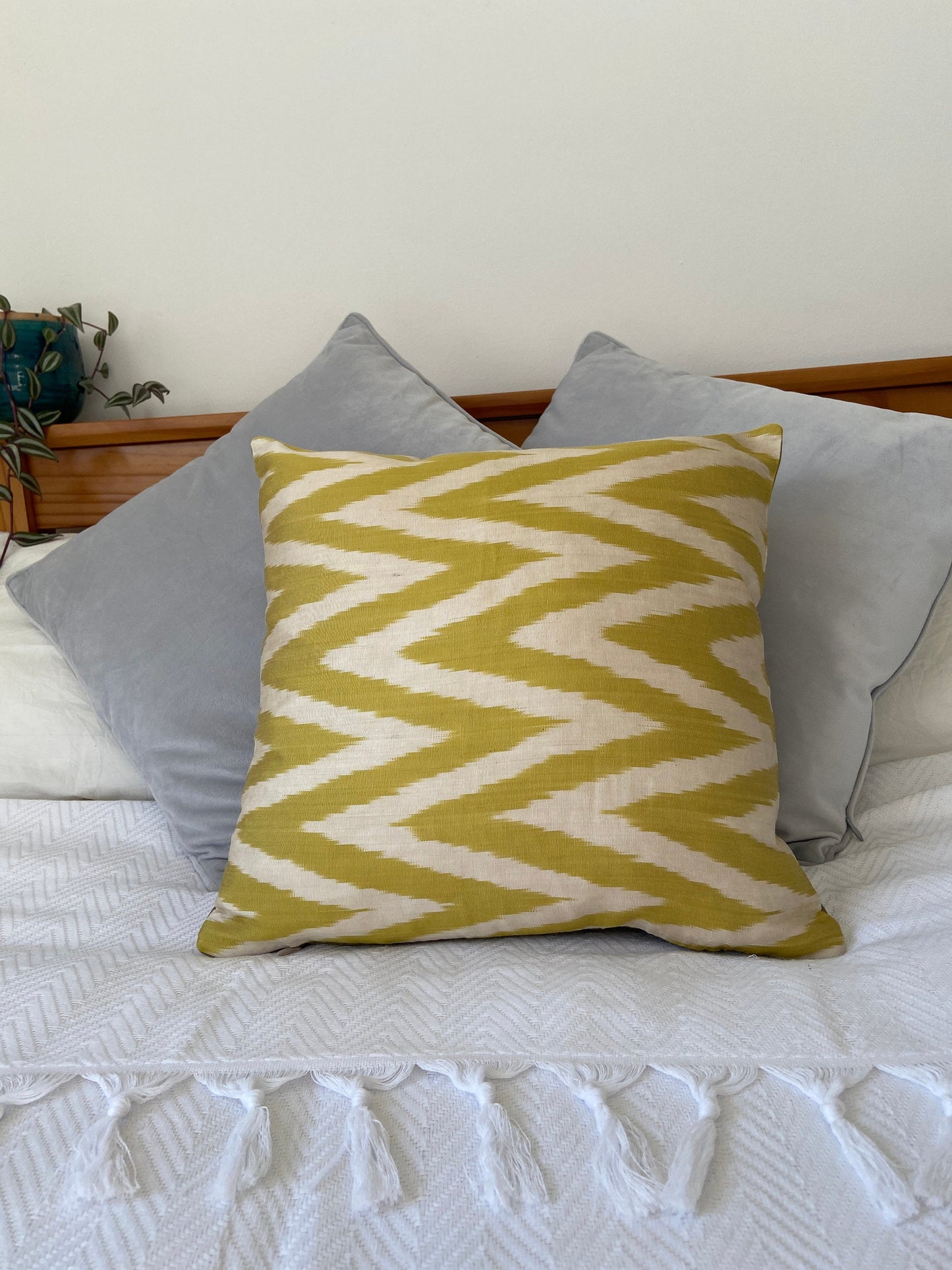 Silk Ikat Cushion Cover, Zigzag Cushion Cover, Yellow Ikat Cushion Cover, Decorative Cushion Covers, Cushion Covers, Cushion Cover 40x40