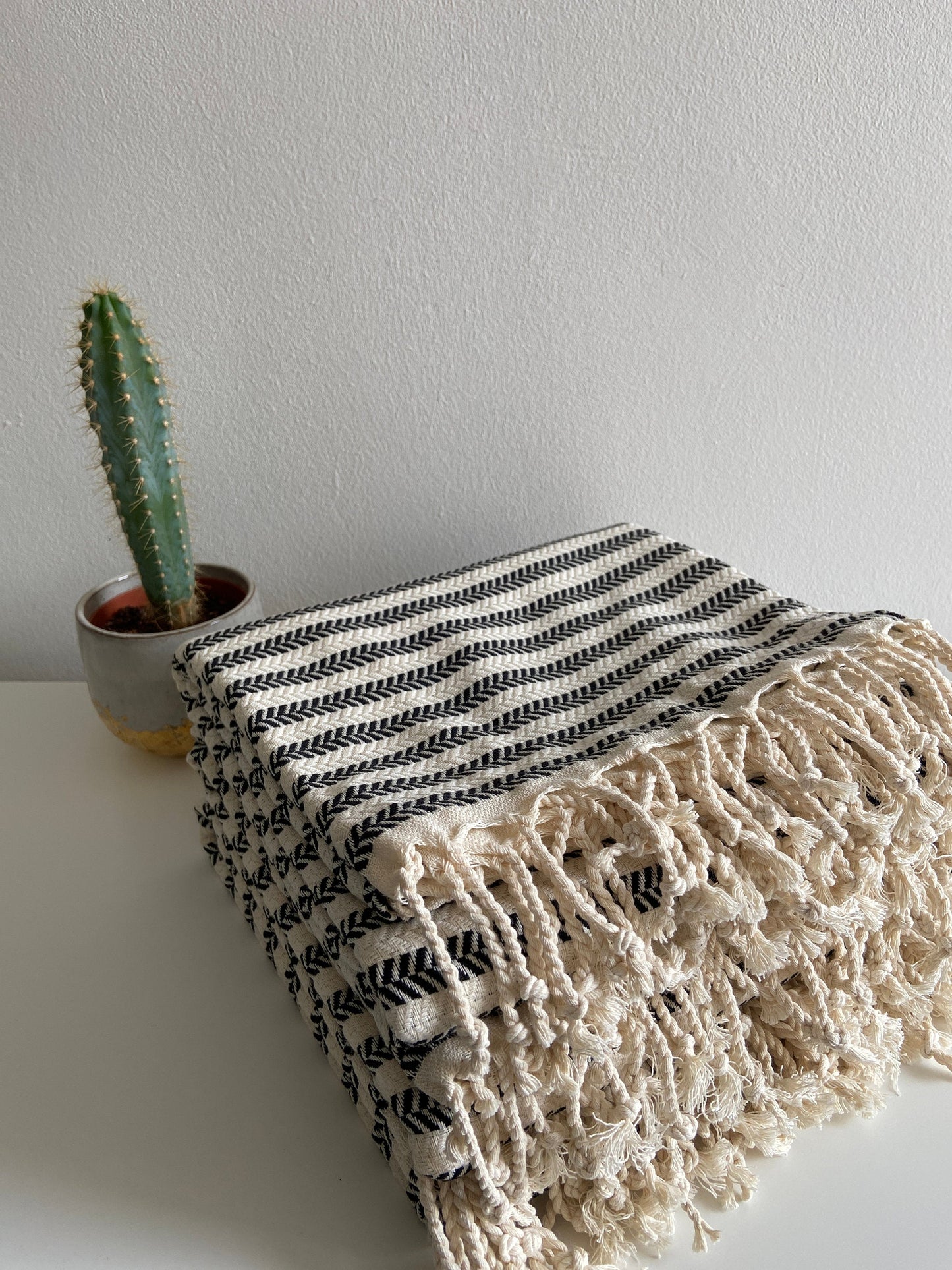 Alanya Throw