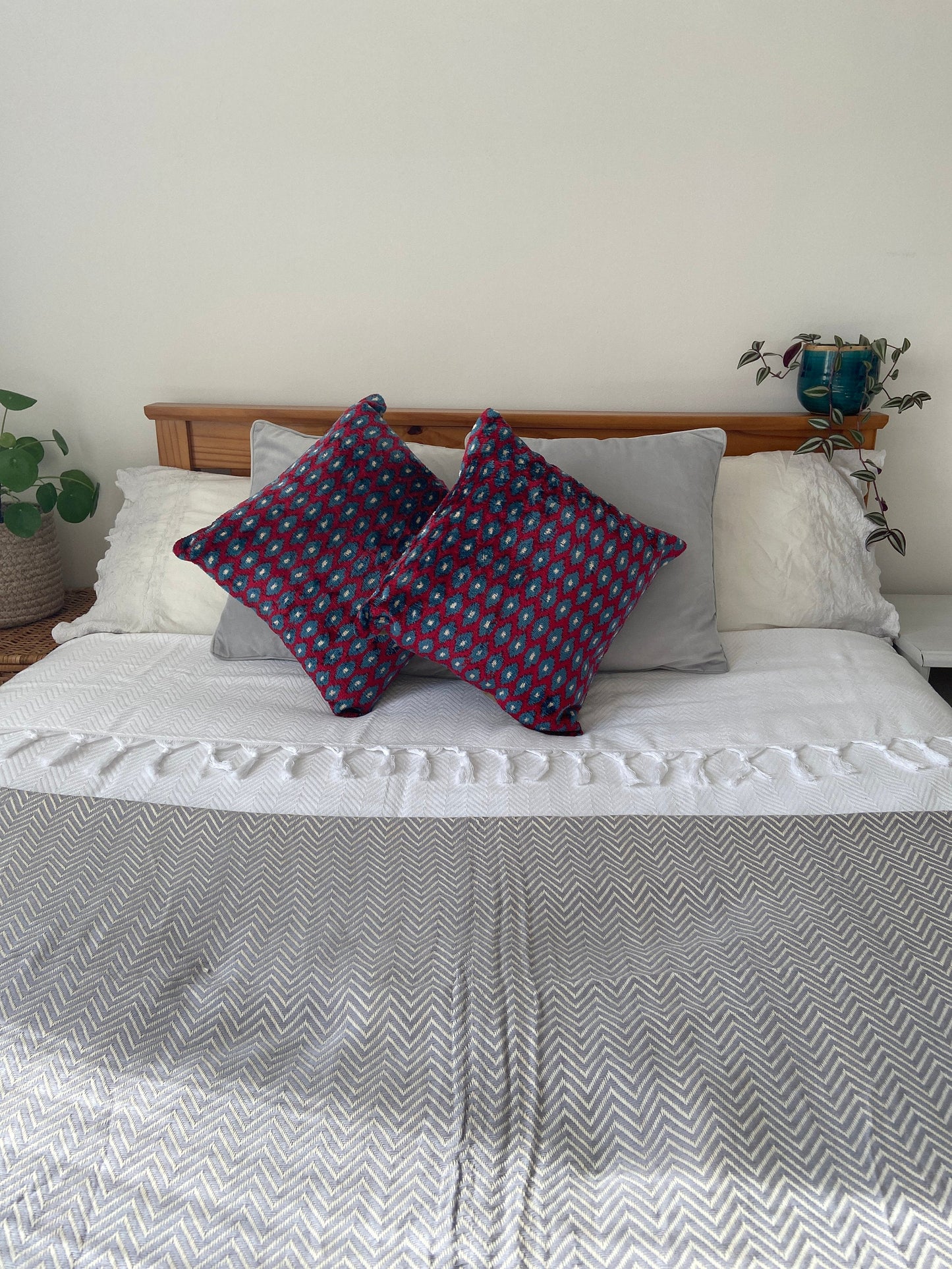 Velvet Red & Blue Cushion Cover, Decorative Cushions 40x40